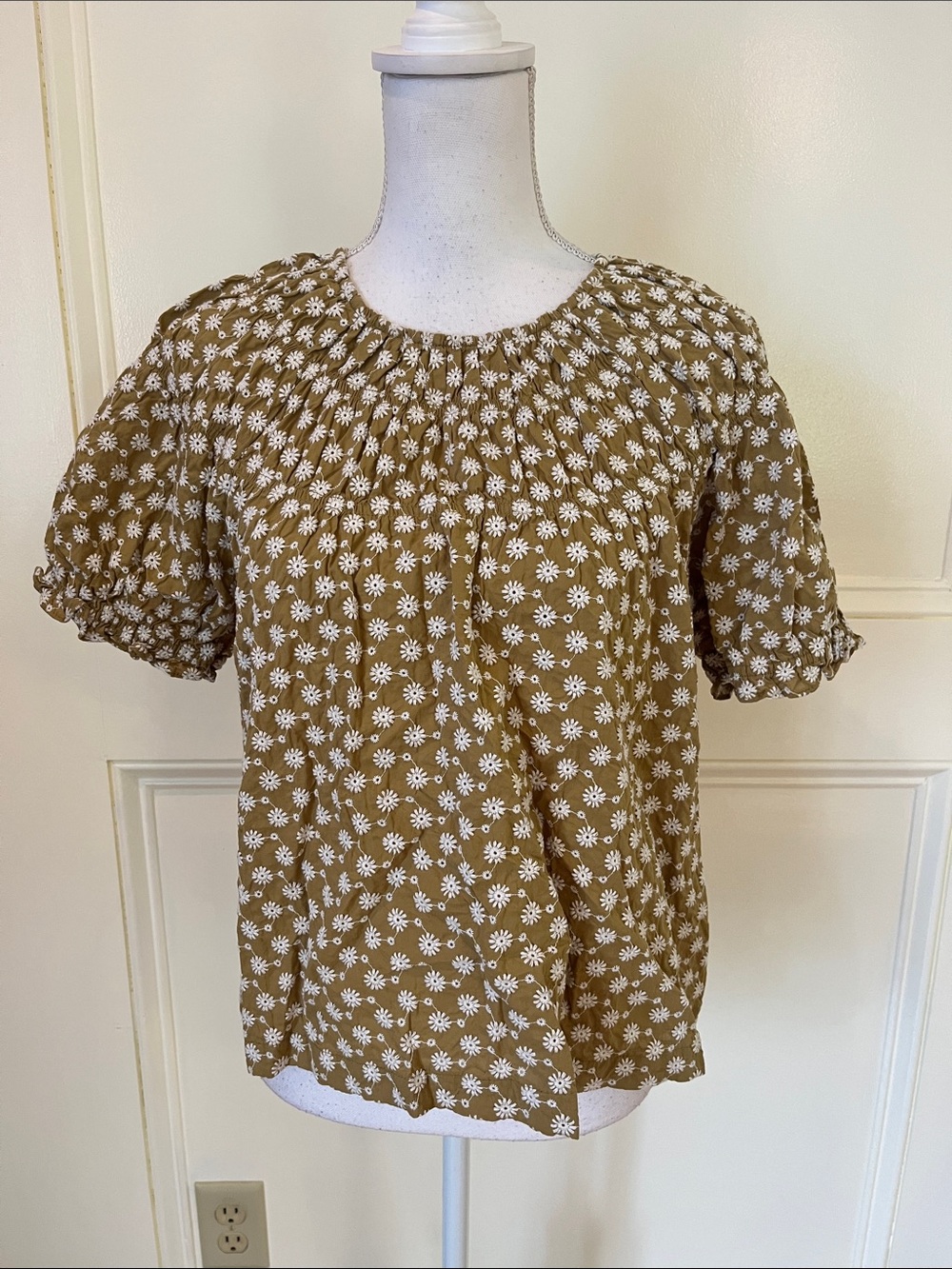 Madewell Olive-Brown Daisy Print Smocked Neck Blouse